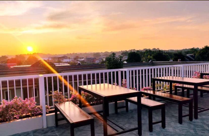 Nio Garden Hotel Sumbawa Екстериор снимка
