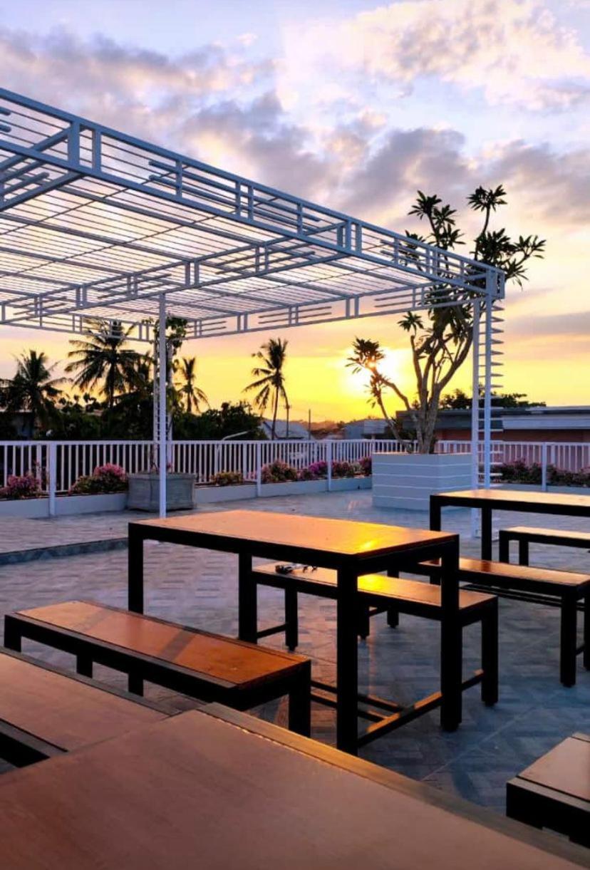 Nio Garden Hotel Sumbawa Екстериор снимка