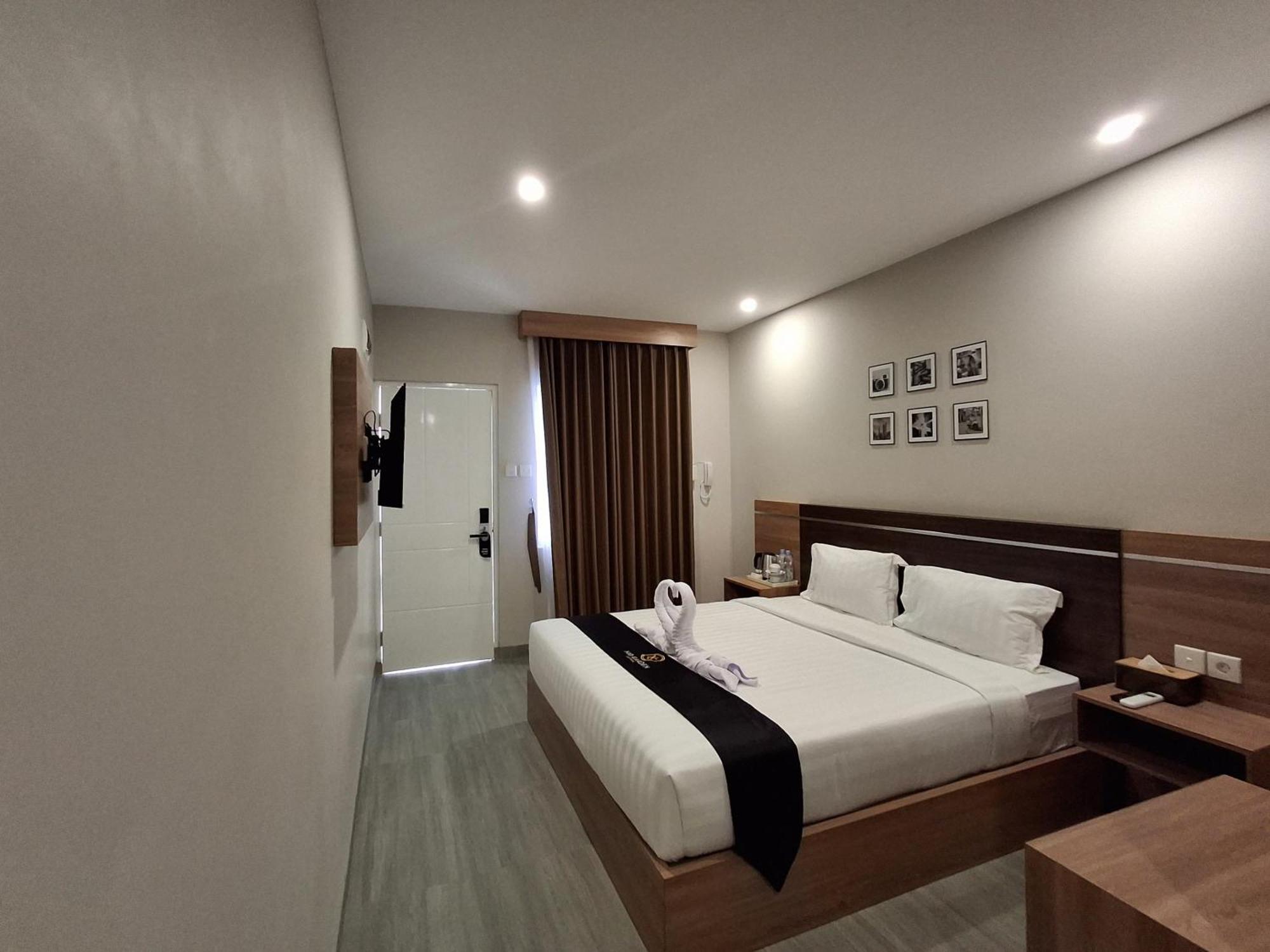 Nio Garden Hotel Sumbawa Екстериор снимка