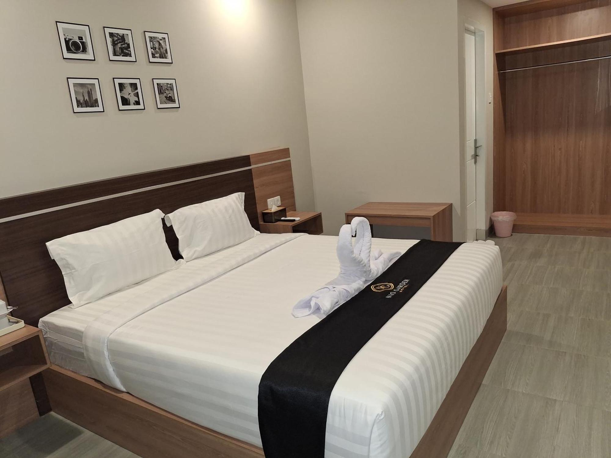 Nio Garden Hotel Sumbawa Екстериор снимка