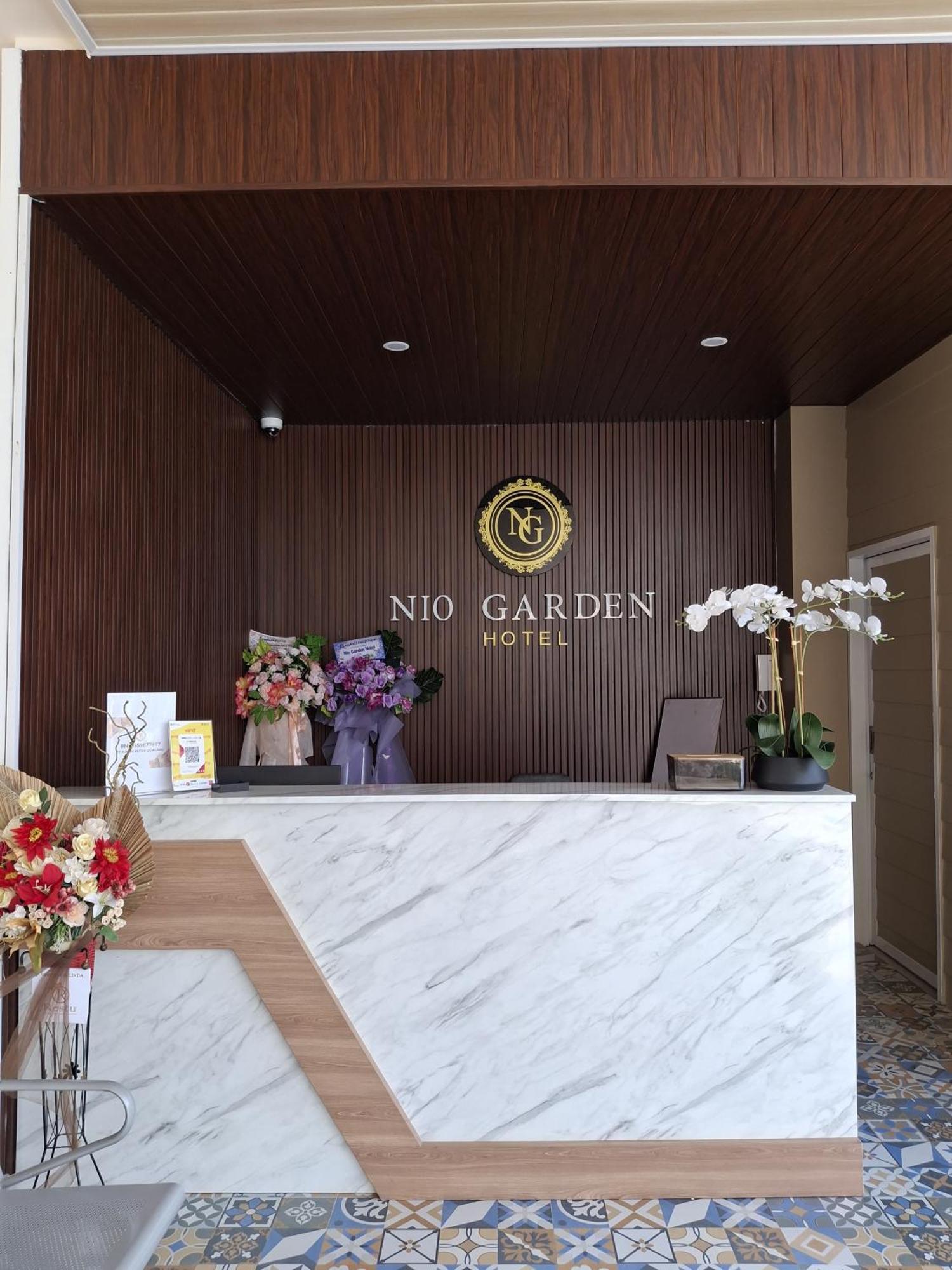 Nio Garden Hotel Sumbawa Екстериор снимка