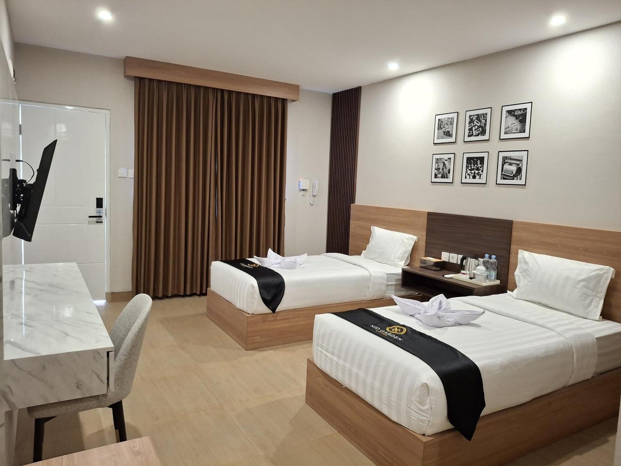 Nio Garden Hotel Sumbawa Екстериор снимка